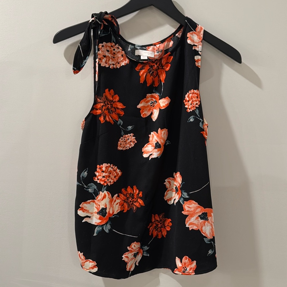 14th and Union Floral Sleeveless Top
